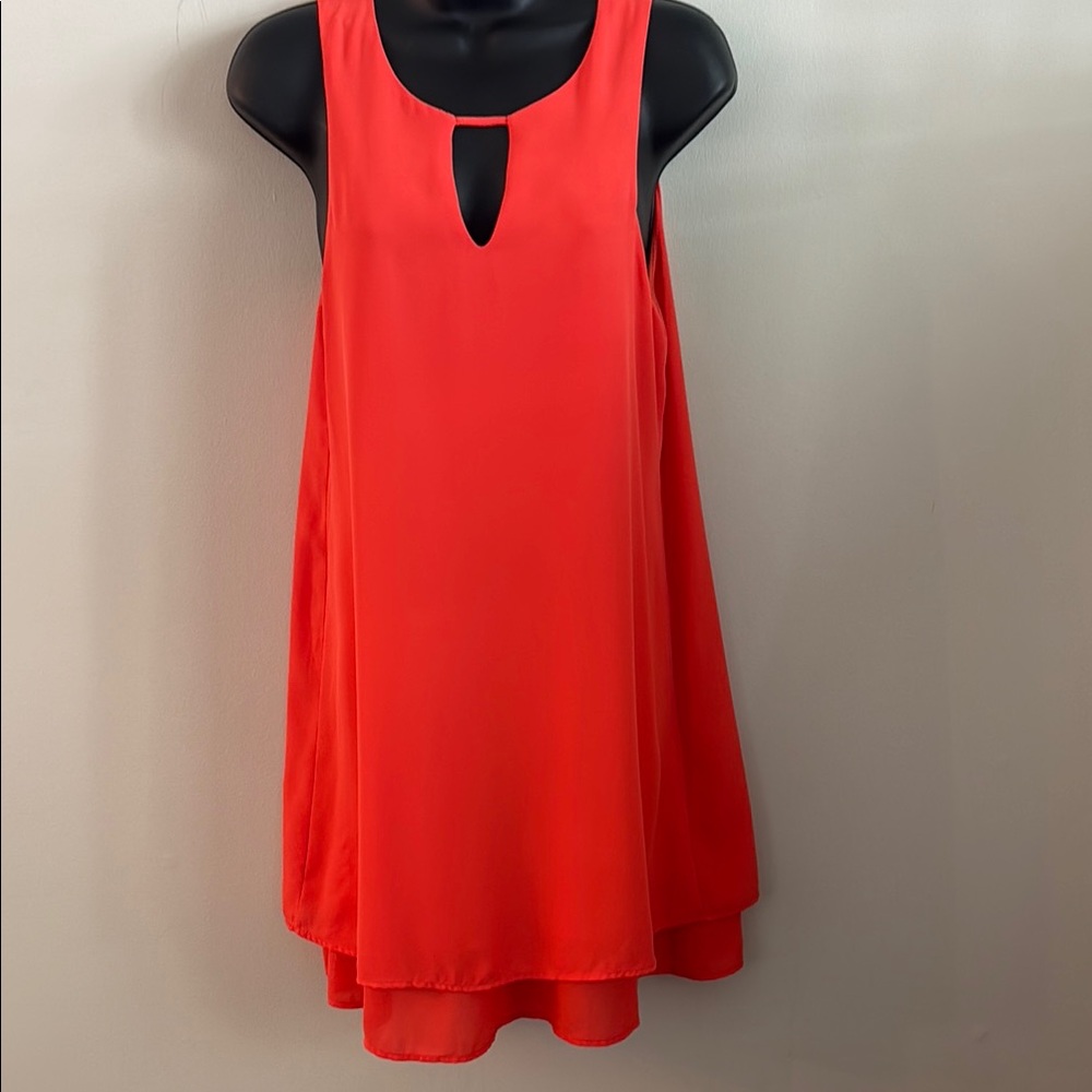 Fab'rik Bright Coral Red Sleeveless Mini Keyhole Dress Elegant Chic Size Medium